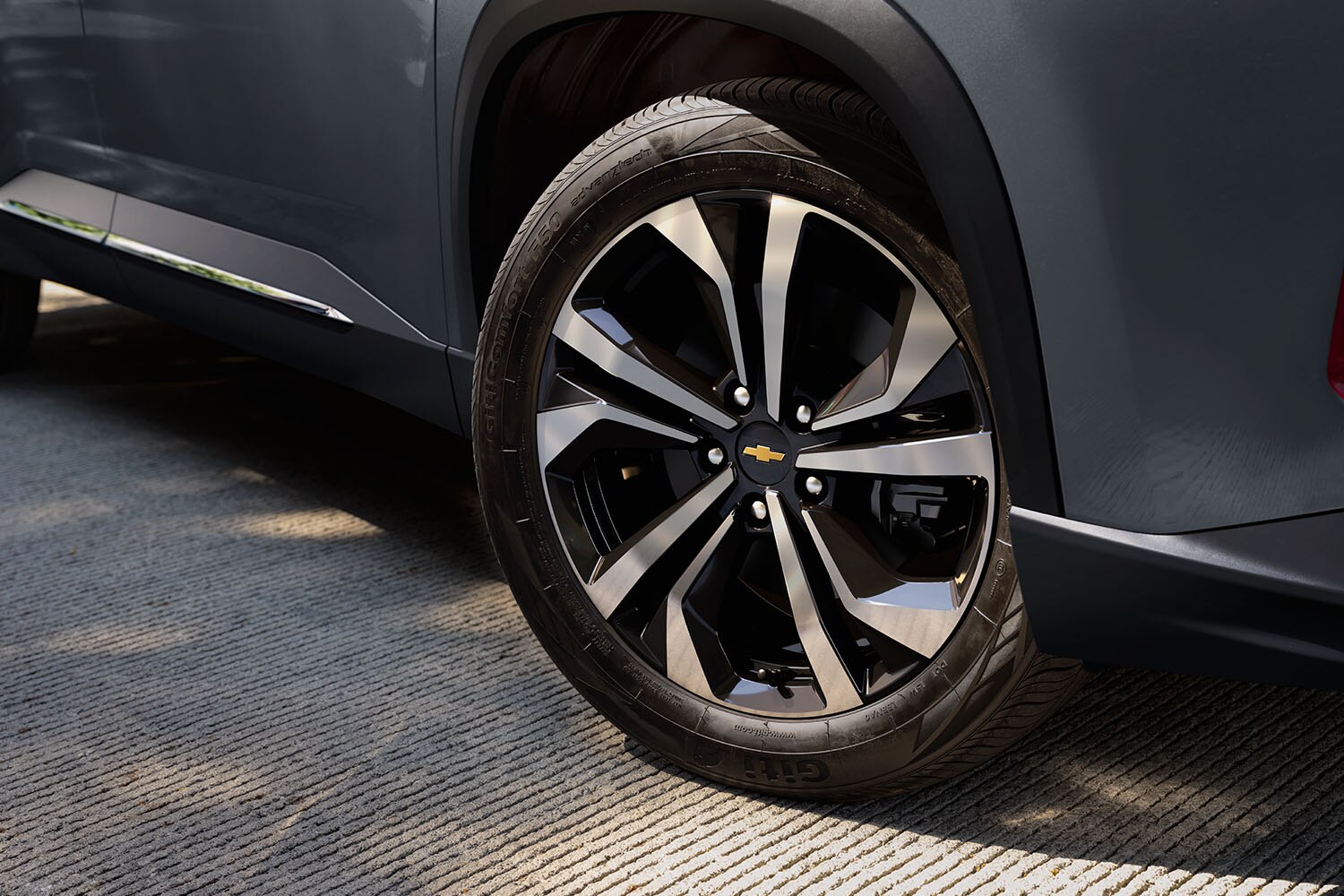 Rines de aluminio de la Chevrolet Captiva ICE